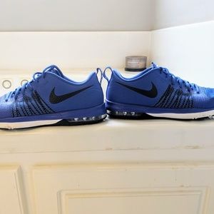 Men's Nike Max Training  size 12